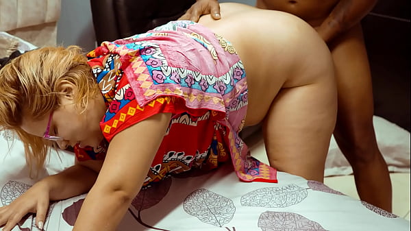 Horny fat girl wants a cock in her pussy